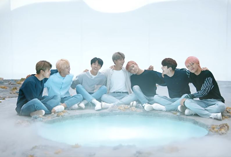 Подсчитан доход BTS от мирового тура