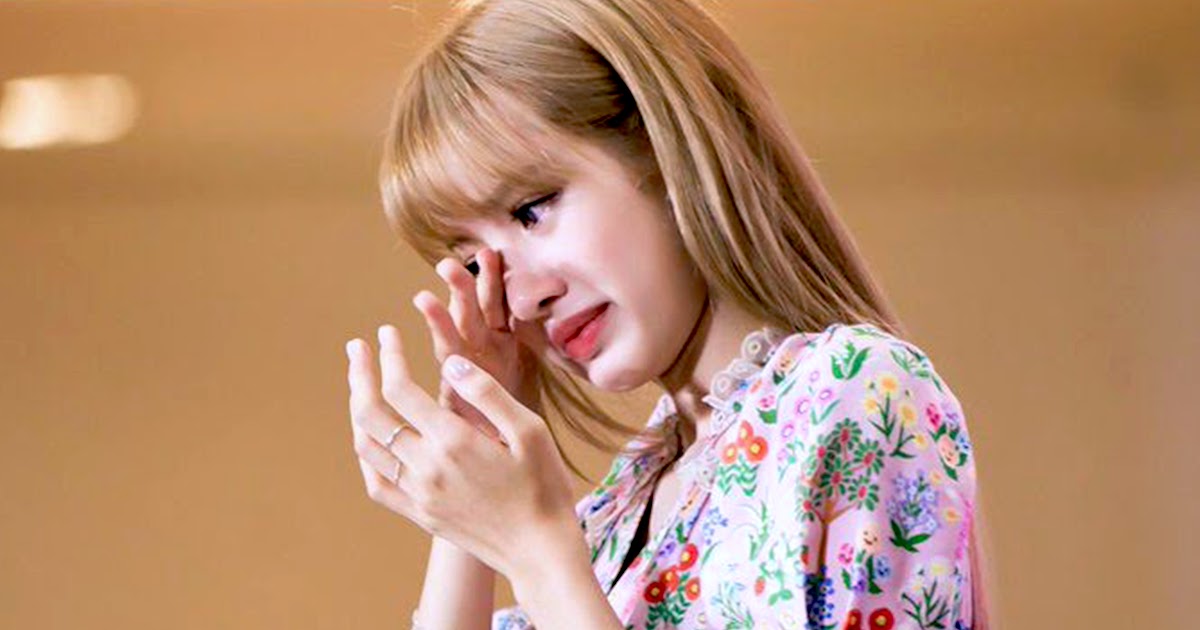 Лиса из  Blackpink пожертвовала 4 тысячи долларов жертвам наводнения в Тайланде